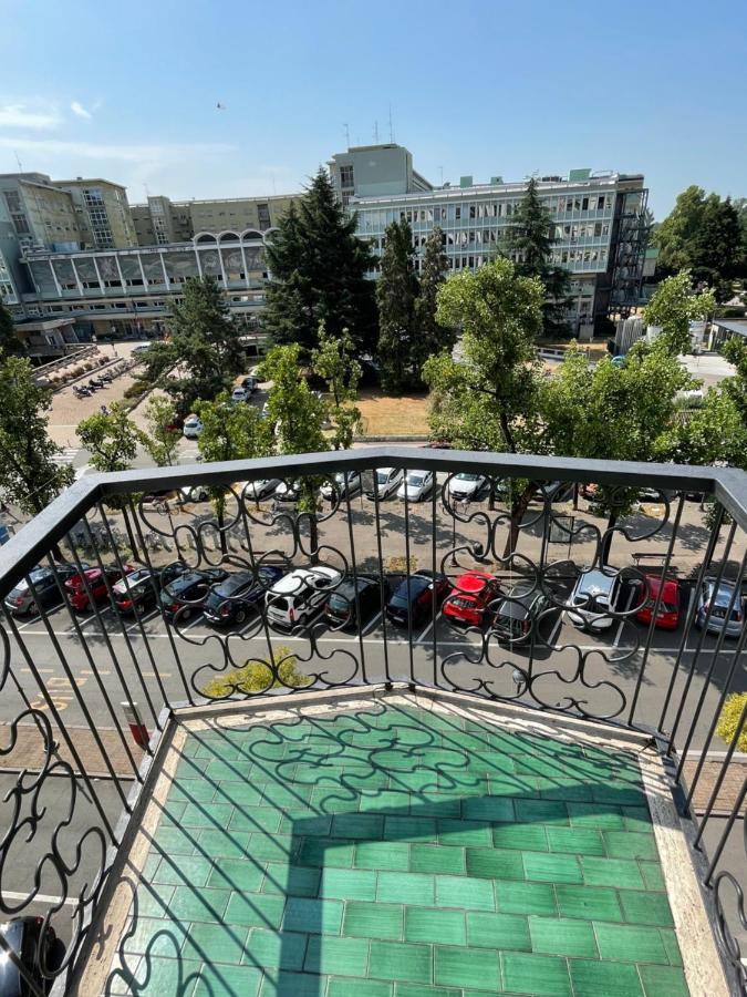 Bnb Il Bicciolano 2 - Bilocale Fronte Ospedale Vercelli Eksteriør bilde